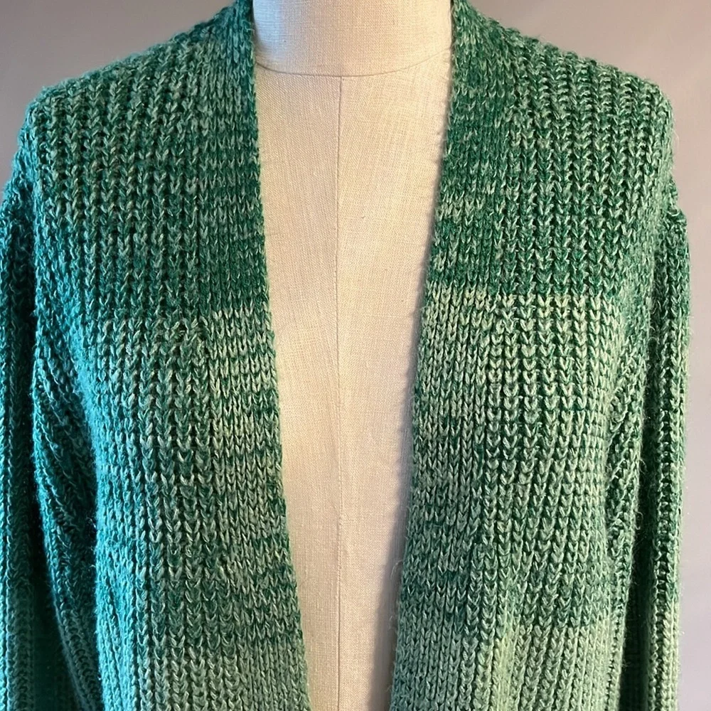 BP women’s GREEN OMBRÉ cardigan sweater open front oversized small
